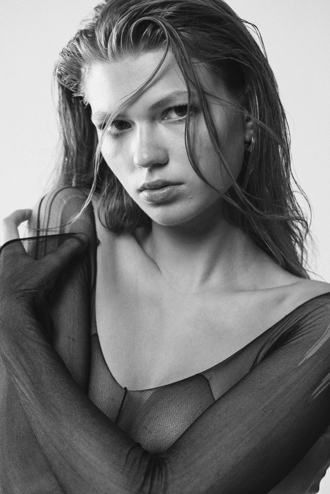 LUISA WALTEROVA