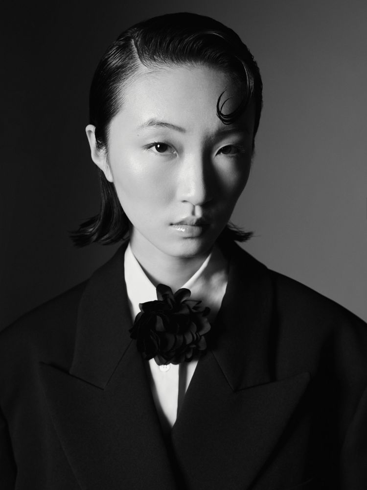 YIAN XIONG — 11-yian-xiong-main-book-sutherland-models